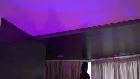 Anais online show from September 12, 5:51 am