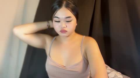 Aya online show from November 16, 4:29 am