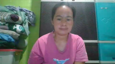 hotchicks4uxx online show from February 18, 10:47 pm