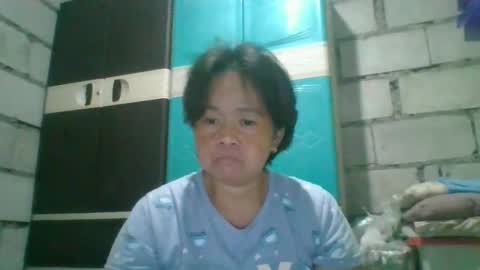 hotchicks4uxx online show from December 20, 2:02 pm