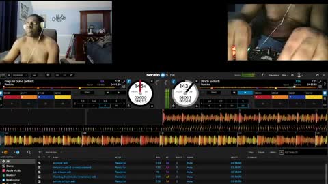 hotchoclatejuice199033 online show from March 29, 2:55 am