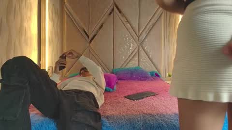 hotcouple_222 online show from February 23, 7:28 am