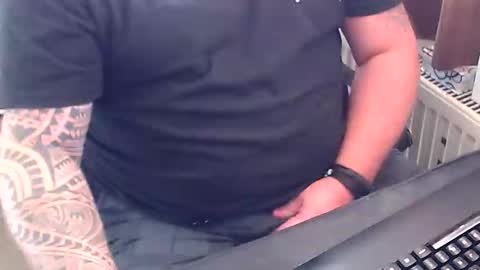 hotcream259 online show from January 14, 1:39 pm