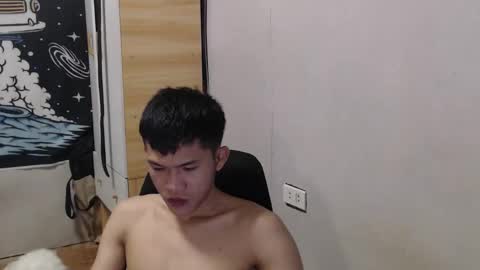 hotcuteasianxx online show from December 14, 11:37 am