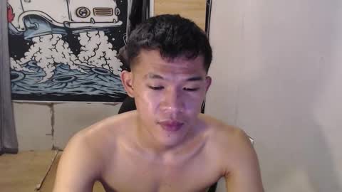 Snapshot of hotcuteasianxx chatting on January 18, 12:53 pm hotcuteasianxx online show from January 18, 12:53 pm