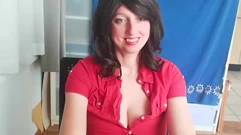 Snapshot of hotdestany chatting on February 12, 12:55 pm Hot Destany online show from February 12, 12:55 pm