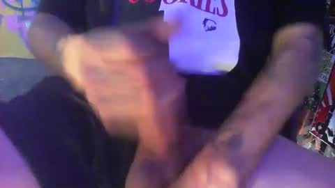 Snapshot of hotdick4200 chatting on October 1, 7:31 pm hotdick4200 online show from October 1, 7:31 pm