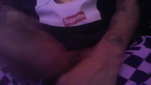 Snapshot of hotdick4200 chatting on October 31, 11:44 am hotdick4200 online show from October 31, 11:44 am