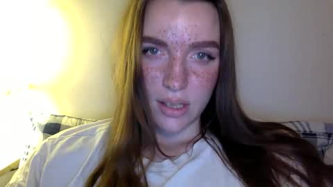 effy online show from February 3, 10:04 pm