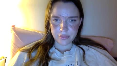 effy online show from May 22, 10:04 pm