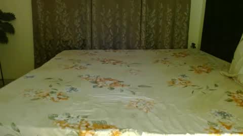 Eliza i dont show face in any show online show from February 12, 9:21 pm