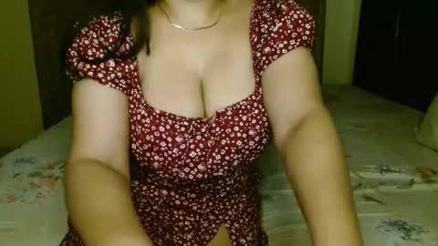 Eliza i dont show face in any show online show from March 23, 8:24 pm