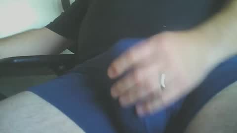 hotelstayer1234 online show from November 28, 9:45 am