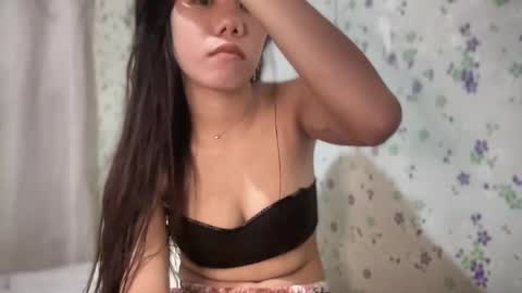 hotestpinayxxx online show from March 14, 3:45 am