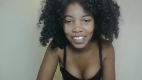 hotfelicia online show from May 15, 8:32 am