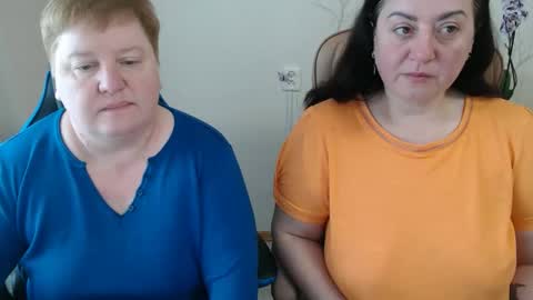 Snapshot of hotfiremommy chatting on April 30, 9:15 am LimonkaFire online show from April 30, 9:15 am