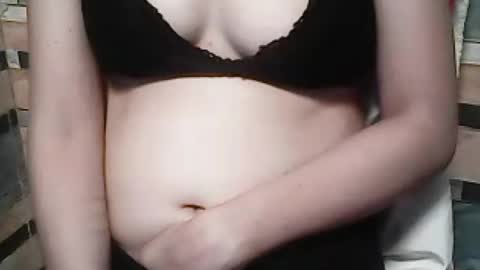 hotfuntasypinay online show from June 9, 1:39 am