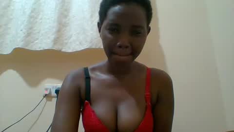 Queen online show from March 3, 4:24 pm