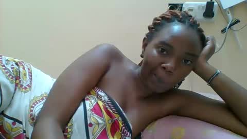 Queen online show from October 15, 7:30 am