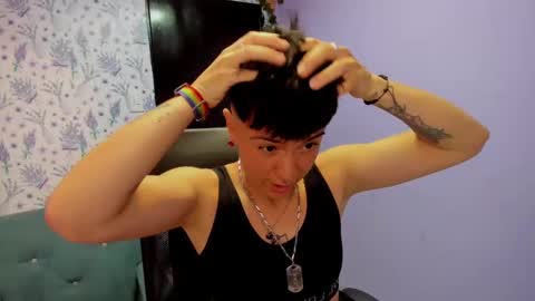 hannah online show from September 9, 2:44 am