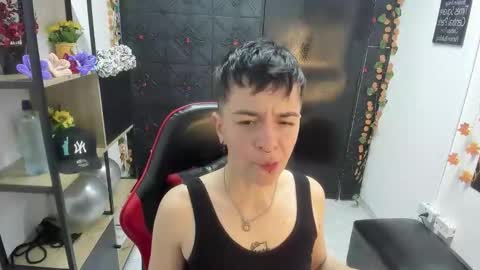 hannah online show from March 7, 3:14 am