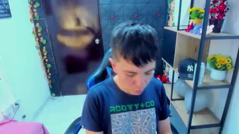 hannah online show from April 9, 6:30 am