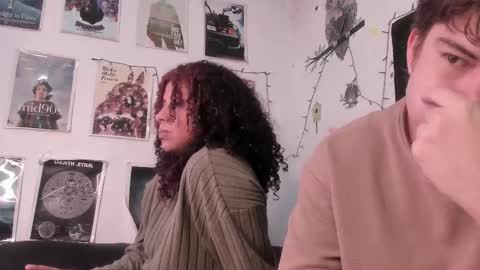 Sam and Nico online show from November 13, 4:00 am