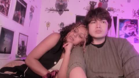 Sam and Nico online show from January 16, 1:31 am