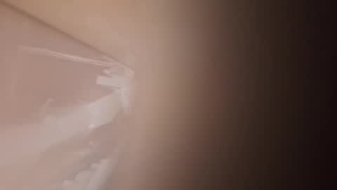 Snapshot of hothornyanddutch chatting on May 1, 4:28 am Hot Dutchie online show from May 1, 4:28 am
