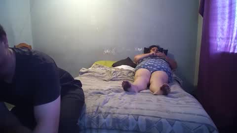 Snapshot of hothouse18xxx chatting on December 2, 9:13 am hothouse18xxx online show from December 2, 9:13 am