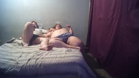Snapshot of hothouse18xxx chatting on December 17, 8:10 pm hothouse18xxx online show from December 17, 8:10 pm