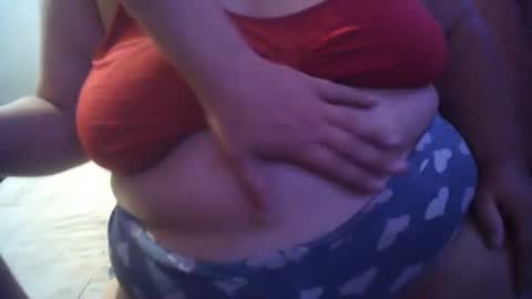 Snapshot of hothouse18xxx chatting on December 20, 9:43 am hothouse18xxx online show from December 20, 9:43 am