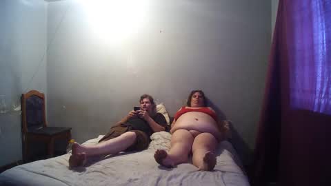 Snapshot of hothouse18xxx chatting on December 26, 12:59 pm hothouse18xxx online show from December 26, 12:59 pm