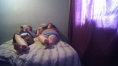 Snapshot of hothouse18xxx chatting on January 20, 12:18 pm hothouse18xxx online show from January 20, 12:18 pm