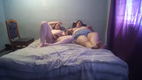 Snapshot of hothouse18xxx chatting on January 26, 10:45 am hothouse18xxx online show from January 26, 10:45 am