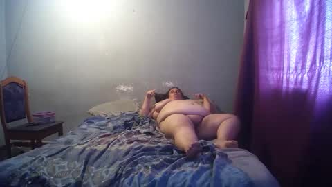 Snapshot of hothouse18xxx chatting on January 29, 11:51 am hothouse18xxx online show from January 29, 11:51 am