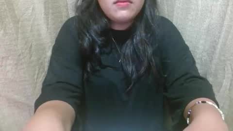 hotiemorenagurl18 online show from September 20, 6:25 am