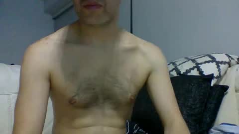 hottitan  twitter Marianoshcam online show from December 4, 3:27 am