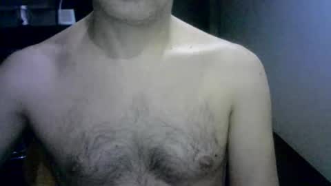 Snapshot of hotitan chatting on April 22, 4:15 am hottitan twitter Marianoshcam online show from April 22, 4:15 am
