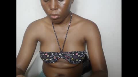 hotjessie0 online show from January 30, 8:01 am