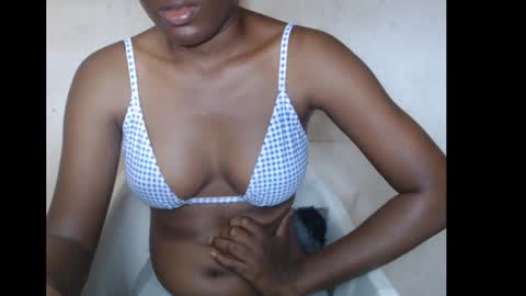 hotjessie0 online show from December 17, 5:57 am