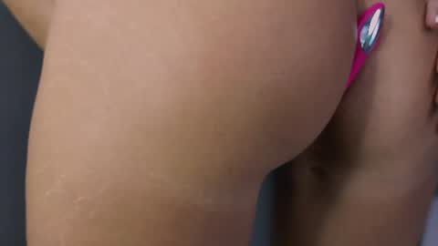 Snapshot of hotjessxx chatting on June 22, 2:36 pm Maria online show from June 22, 2:36 pm