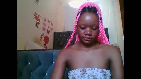 LOYCE online show from December 5, 10:35 am