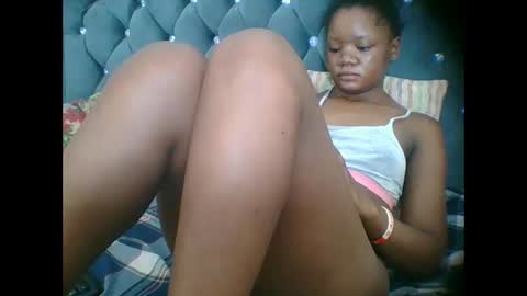 LOYCE online show from March 5, 11:23 pm