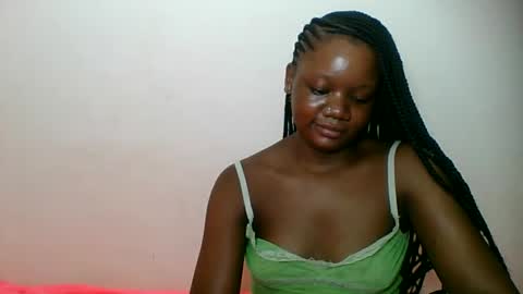 LOYCE online show from May 5, 9:23 pm