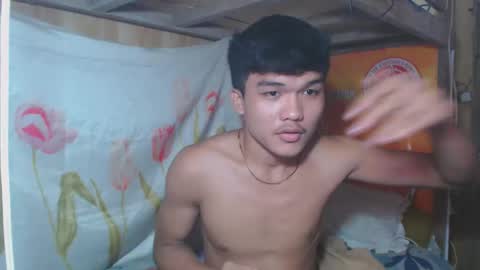 Snapshot of hotking_cummer chatting on October 26, 5:02 am hotking_cummer online show from October 26, 5:02 am