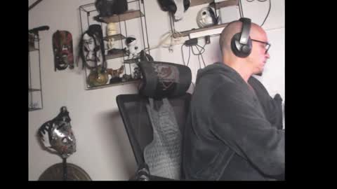 Snapshot of hotkinkytat chatting on April 7, 10:53 pm hotkinkytat online show from April 7, 10:53 pm