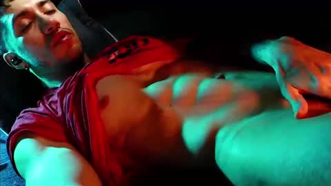 Hotlatinking online show from November 14, 1:04 am