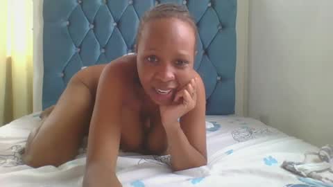 Snapshot of hotlove255 chatting on July 31, 7:19 am hotlove255 online show from July 31, 7:19 am