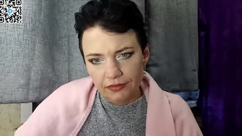 hotmamaqueen234 online show from April 20, 4:21 pm